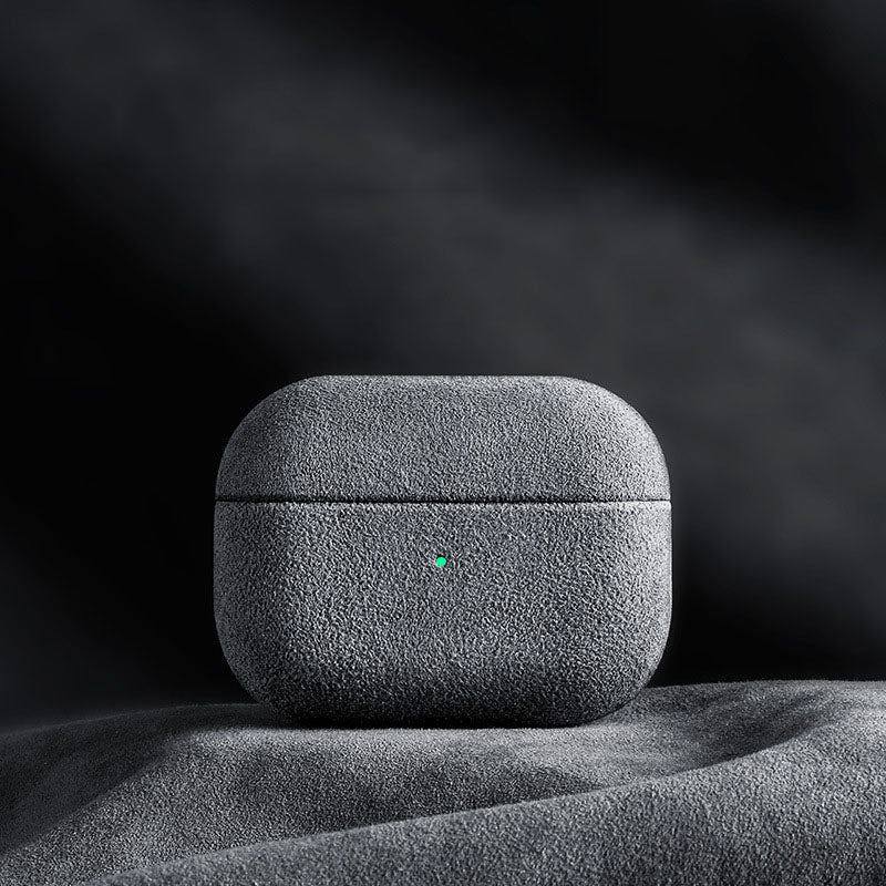 "Chubby" Alcantara Airpods Case