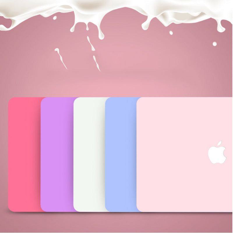 "Chubby" Thin Cream Macbook Case