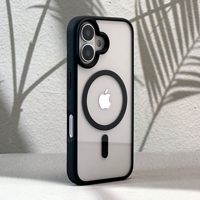 Minimalist Transparent Magnetic Case For iPhone 16