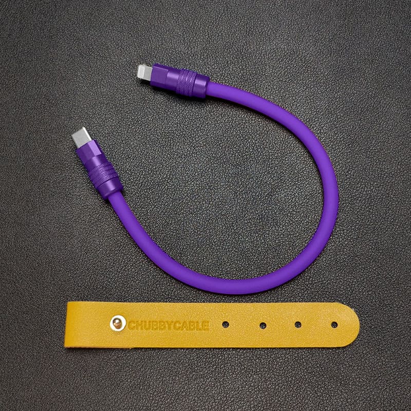 "Monochrome Chubby" Power Bank Friendly Cable - Silicone Material