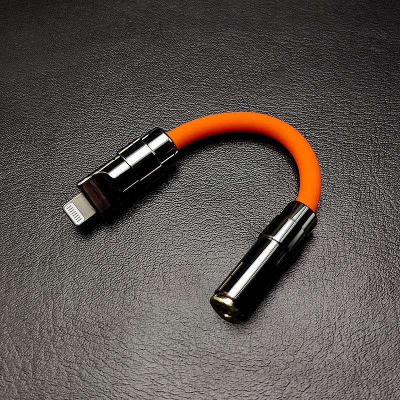 "U Chubby" C & Lightning to 3.5mm Audio Adapter